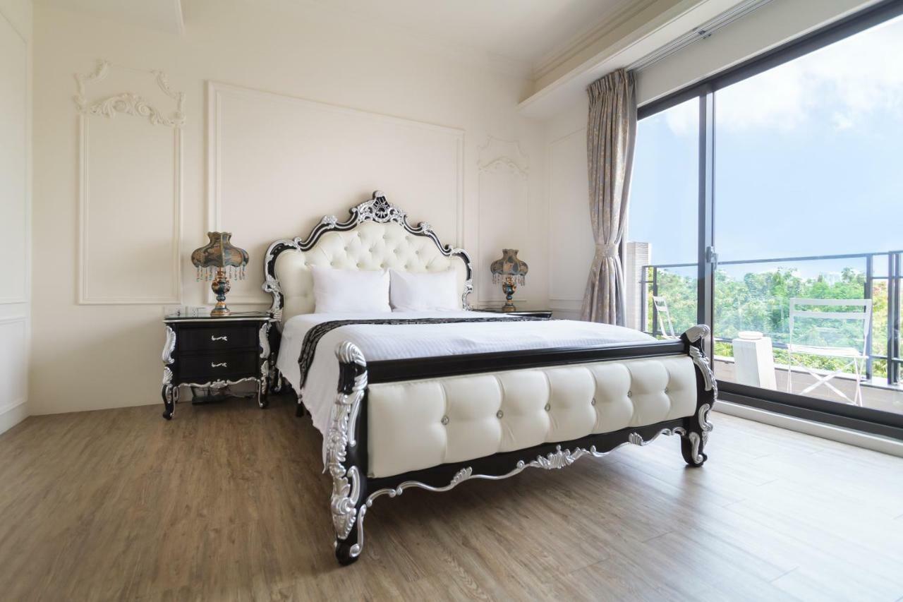 Exctic Homestay Tainan Buitenkant foto